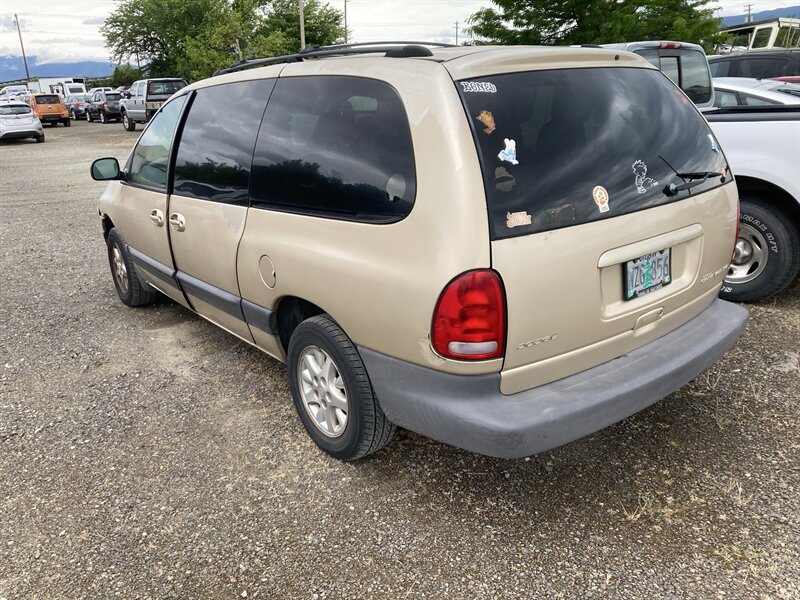 dodge grand caravan 1999 1B4GP44R3XB859783 image dodge grand caravan 1999 1B4GP44R3XB859783 image